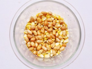 5、宝宝最爱的藜麦杂蔬饭～,花生。