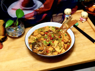 26、家常鲤鱼炖豆腐➕ 藕花风细鲤鱼肥,成品