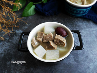 11、冬季养生暖身汤  羊肉萝卜汤,羊肉萝卜汤就好了，汤清不油腻很好喝