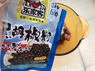 8、炒牛肉也可以温婉清雅➕白百合小炒牛肉,一点黑胡椒粉