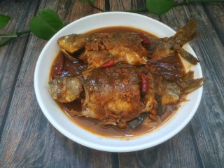 18、酱焖鲫鱼,成品图