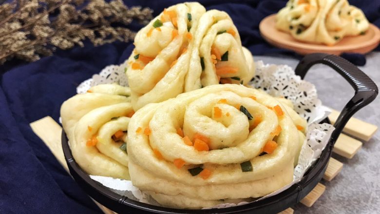 咸味火腿葱花卷