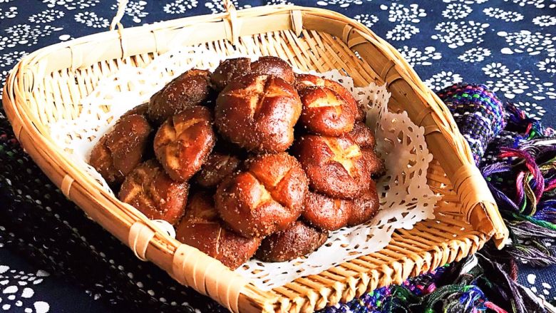 美味小零食孜然香菇