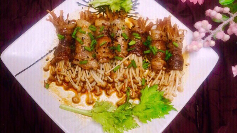 微波炉美食金针五花孜香卷