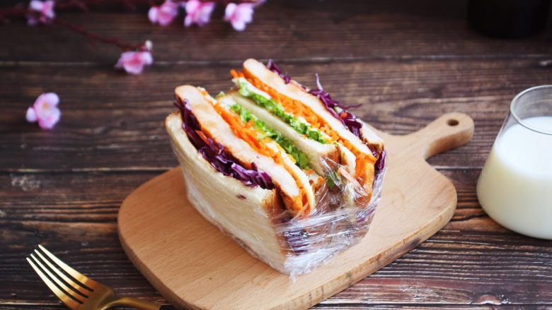 蒸烤鸡胸时蔬三明治便携美食