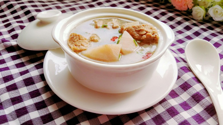 感恩节食谱排骨藕汤