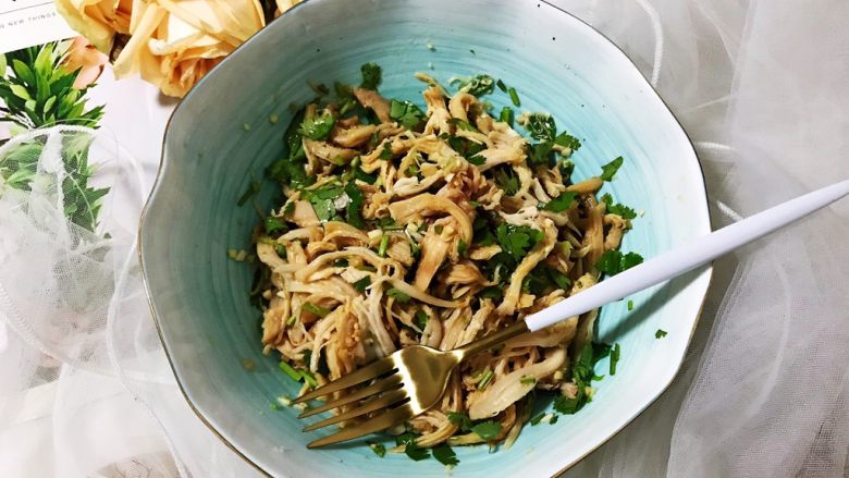 藤椒风味手撕鸡简易版