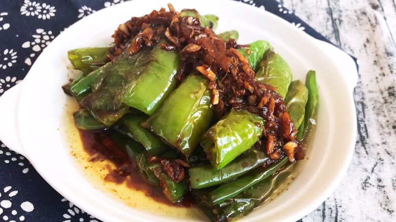 超级下饭菜油焖尖椒