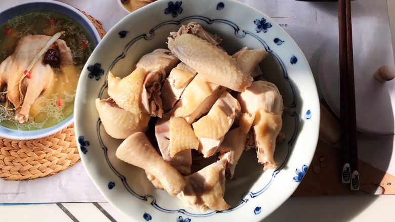 一鸡两吃白切鸡鸡汤白菜