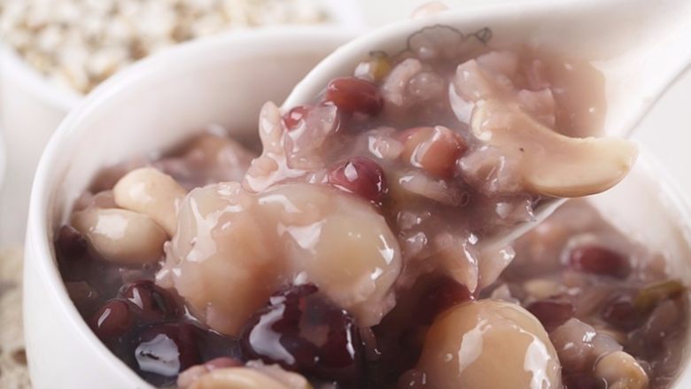 滋润益气养血的杂粮粥带带