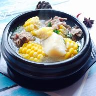 小寒养生汤糯米山药玉米筒骨汤