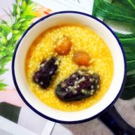 暖冬系列之最养人的红枣桂圆小米粥