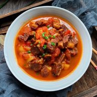 番茄炖牛腩