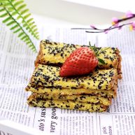 椰香黑芝麻吐司条