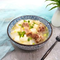 牛排萝卜滋补汤