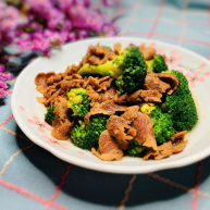 西兰花炒牛肉