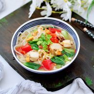 番茄扇贝鱼卤面