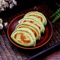 鹅蛋韭菜翠玉盒子