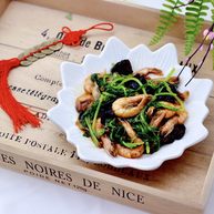 茼蒿海虾木耳小炒