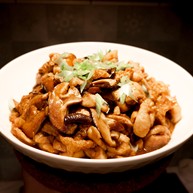 红烧鸡肉香菇