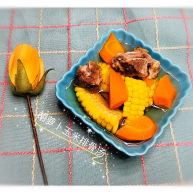 胡萝卜玉米排骨汤