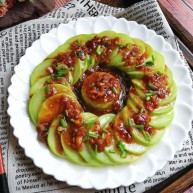 蚝油浇汁西葫芦