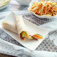 土豆酱肉丝卷饼