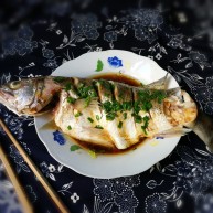 清蒸海鲈鱼