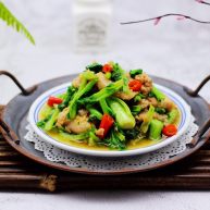 蒜香花肉小苔菜