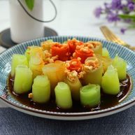 凉拌爽脆双色卷