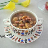 花生板栗猪骨汤