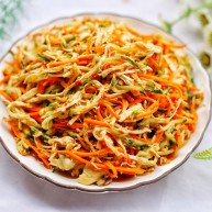 酸辣爽口的凉拌鸡丝