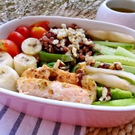 吃出好身材三文鱼沙拉晚餐