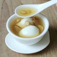 女孩子喝的当归鸡蛋红糖水
