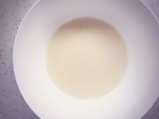 8、奶香玉米浓汤 宝宝辅食,留下细腻的玉米汁