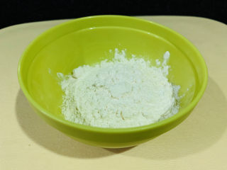 10、芝麻薄脆饼干,面粉35克；