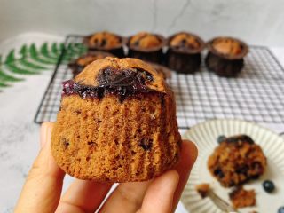 14、蓝莓麦芬蛋糕,很松 软