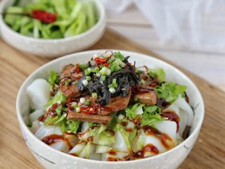 13、猪肝拌卷粉,好吃