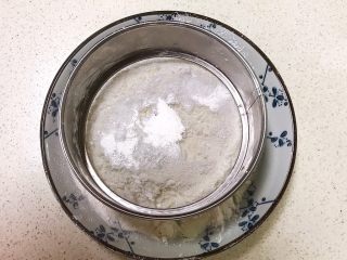 9、宝宝健康食谱  旺仔小馒头,无铝泡打粉过筛