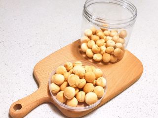 19、宝宝健康食谱  旺仔小馒头,自制的旺仔小馒头无任何添加剂，宝宝吃了更放心~