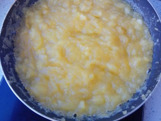 19、自制苹果果酱，美味放心无添加剂,直到果酱成胶状就好了