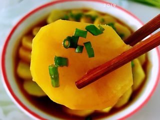 14、土豆花环,成品。