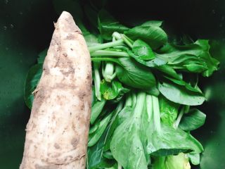 2、宝宝肉松（平底锅版）,辅助食材：白萝卜、青菜