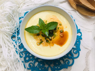 16、豆腐蒸蛋,配上一个小叶子????颜值爆棚????