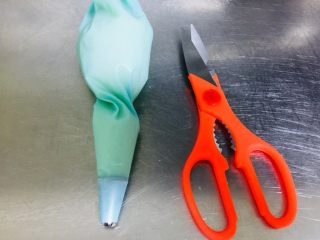 11、西班牙????????小油条,准备一个剪刀✂️