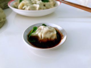 10、冬吃萝卜夏吃姜，不用医生开处方，胡萝卜白萝卜饺子吃起来,特别好吃????