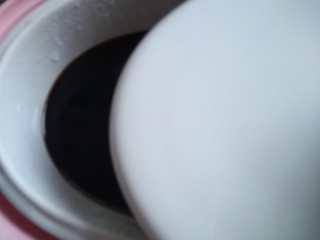 9、甜醋冰糖鸡蛋,炖好了，打开盖