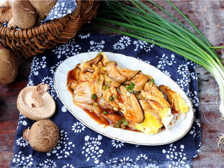 14、鸡蛋花菇肠粉,趁热吃哦。