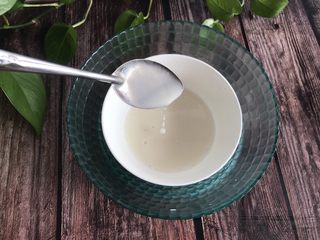 10、火龙果慕斯蛋糕,融化后冷却备用