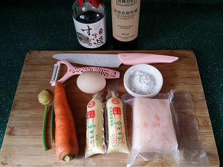 1、磷虾仁玉子豆腐#宝宝辅食#,备好所有食材